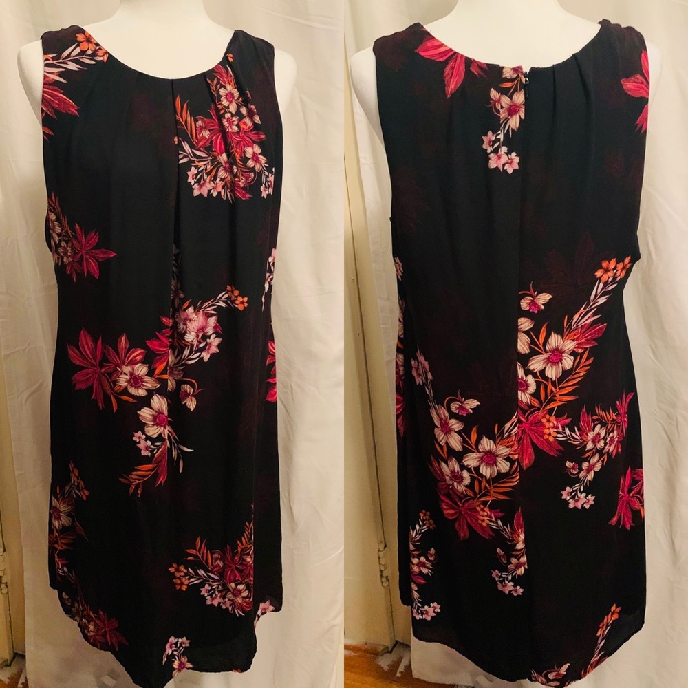 🆑👗Worthington Dress